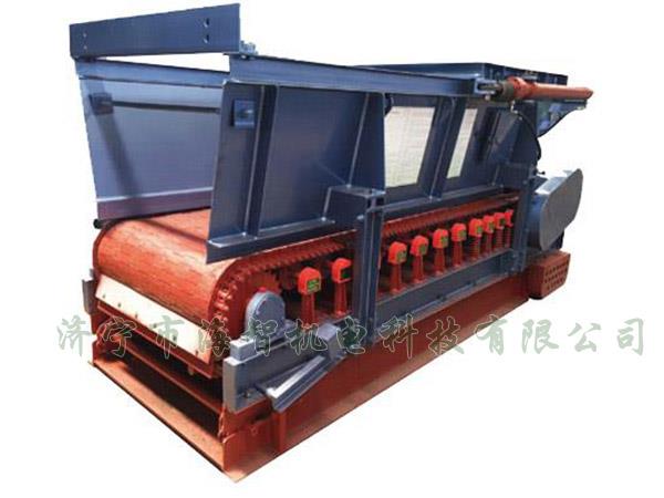 密封式耐砸鏈帶給料機能實現(xiàn)連續(xù)給料、給料量大